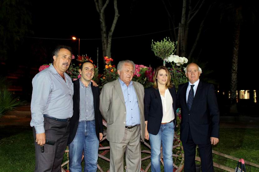 Τα Εγκαίνια τις 28η Γιορτή Λουλουδιών στη Βάρκιζα(photo-video)