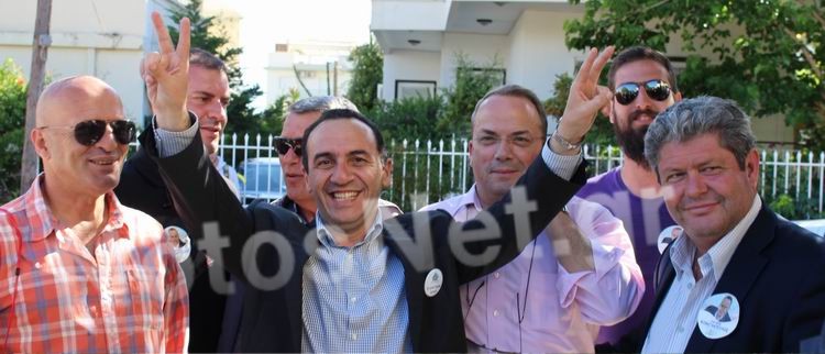 Πολιτικός Πολιτισμός-Παράδειγμα προς μίμηση (Photo) Πολιτικός Πολιτισμός-Παράδειγμα,μίμηση ,Εκλογές, 2014, υποψήφιος, δήμαρχος, δημαρχείο, ψήφος, κάλπη, εκλογικά, κέντρα, νοτος, νετ, notos,net, notosnet,Δήμος,Βάρης,Βούλα,Βουλιαγμένη,Βιογραφικό,Δημοτικος, υποψυφιος,Βούλα, Βουλιαγμένη, Βάρη,βαρκιζα,Γρηγόρης Κωνσταντέλλος και Σπύρος Πανάς