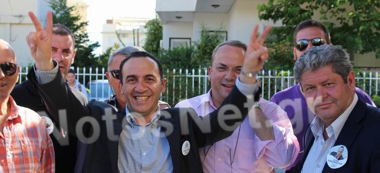 Πολιτικός Πολιτισμός-Παράδειγμα προς μίμηση (Photo) Πολιτικός Πολιτισμός-Παράδειγμα,μίμηση ,Εκλογές, 2014, υποψήφιος, δήμαρχος, δημαρχείο, ψήφος, κάλπη, εκλογικά, κέντρα, νοτος, νετ, notos,net, notosnet,Δήμος,Βάρης,Βούλα,Βουλιαγμένη,Βιογραφικό,Δημοτικος, υποψυφιος,Βούλα, Βουλιαγμένη, Βάρη,βαρκιζα,Γρηγόρης Κωνσταντέλλος και Σπύρος Πανάς